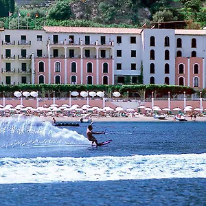 Lido Mediterranee טאורמינה