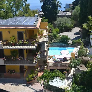 3* Lägenhetshotell Il Glicine