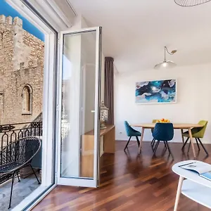 Castalia & Duomo טאורמינה