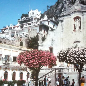 3* Hotell Vello D'oro
